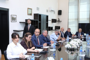 İyulun 20-də Suraxanı Rayon İcra Hakimiyyətinin başçısı Adil Əliyev Rayon İcra Hakimiyyətində növbəti vətəndaş qəbulu keçirib
