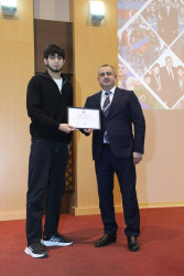 Gənclər Günü münasibətilə rayonun ictimai həyatında fəal iştirakına və əldə etdiyi nailiyyətlərə görə RİH başçısının fəxri fərmanı ilə təltif ediliblər