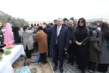 Baharın gəlişinin carçısı olan Novruz bayramı Suraxanı rayonunda böyük izdihamla qeyd olunub. Martın 17-də “Atəşgah məbədi” Dövlət Tarix-Memarlıq Qoruğunda Suraxanı Rayon İcra Hakimiyyətinin təşkilatçılığı ilə “Şəhərsalma və Memarlıq İli” çərçivəsində “Baharın memarlıq izi” adlı Novruz Festivalı keçirilib