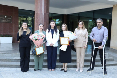 İyunun 17-də Suraxanı Rayon İcra Hakimiyyətinin təşkilatçılığı ilə 17 İyun – Tibb İşçilərinin Peşə Bayramı Günü münasibətilə tədbir keçirilib.