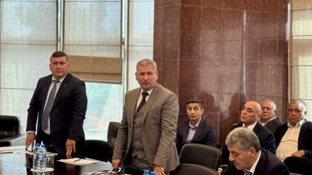 Oktyabrın 20-də Suraxanı Rayon İcra Hakimiyyətinin başçısı Adil Əliyev Rayon İcra Hakimiyyətində növbəti vətəndaş qəbulu keçirib