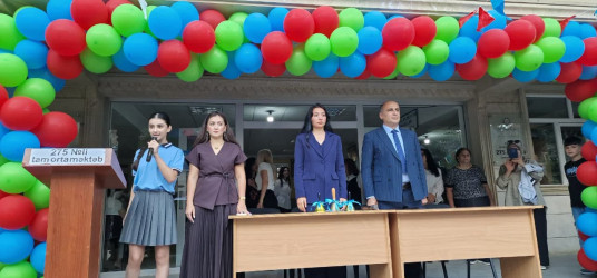 Hörmətli müəllimlər və valideynlər, Əziz şagirdlər!