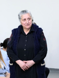 Mayın 13-də Suraxanı Rayon İcra Hakimiyyətinin başçısı Adil Əliyev tərəfindən Bülbülə qəsəbəsində yerləşən 226 nömrəli tam orta məktəbdə vətəndaşlarla növbəti səyyar qəbul keçirilib