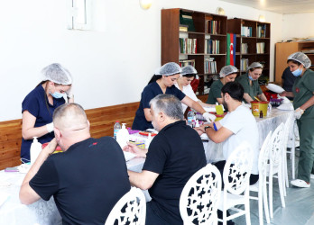 İyunun 25-də Aşura günü münasibətilə Suraxanı rayonunda yerləşən Qaraçuxur məscidində ənənəvi könüllü qanvermə aksiyası təşkil olunub