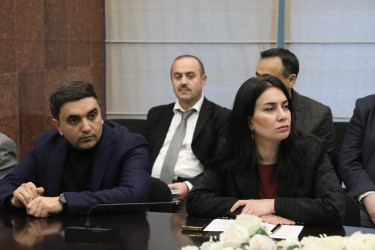 Fevralın 24-də Suraxanı Rayon İcra Hakimiyyətində “Dövlət qulluğunda korrupsiyaya qarşı mübarizə və etik davranış qaydalarının praktiki tətbiqi məsələləri” mövzusunda təlim təşkil olunub