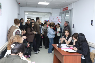 Aprelin 14-də Səhiyyə Nazirliyi Respublika Qan Bankının təşəbbüsü, Suraxanı Rayon İcra Hakimiyyəti və Suraxanı Tibb Mərkəzinin birgə təşkilatçılığı ilə növbəti dəfə könüllü qanvermə aksiyası keçirilib