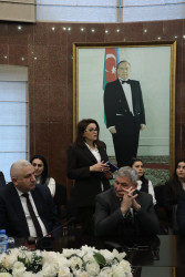 Fevralın 24-də Suraxanı Rayon İcra Hakimiyyətində “Dövlət qulluğunda korrupsiyaya qarşı mübarizə və etik davranış qaydalarının praktiki tətbiqi məsələləri” mövzusunda təlim təşkil olunub