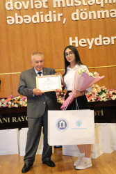 Sentyabrın 11-də Suraxanıda 600-dən yuxarı bal toplayan məzunlarla görüş keçirildi