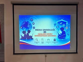Suraxanı rayon İcra Hakimiyyətinin təşəbbüsü, Zığ Bələdiyyəsində “Gender məsələləri və məişət zorakılığı ilə mübarizəyə dair komissiyası”nın və 317 nömrəli tam orta ümumtəhsil məktəbinin birgə təşkilatçılığı ilə “Media savadlılığı: uşaqların zərərli informasiyadan qorunması” mövzusunda maarifləndirici tədbir keçirilib