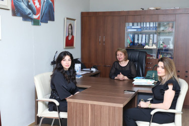 Suraxanı Rayon İcra Hakimiyyəti başçısının müavini, RİHB yanında fəaliyyət göstərən Uşaq Hüquqlarının Müdafiəsi üzrə Komissiyanın sədri Könül Axundova və komissiyanın üzvləri “Ümid Yeri” uşaq sığınacağını ziyarət ediblər