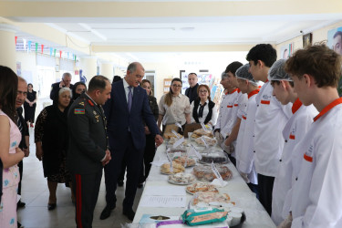 28 May – Müstəqillik Günü münasibətilə Suraxanı rayonunda A.Səfərov adına 114 №-li, D.Məmmədzadə adına 232 №-li və 279 №-li tam orta ümumtəhsil müəssisələrində tədbirlər təşkil olunub.