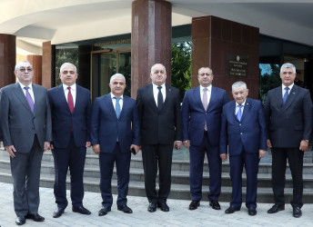 15 İyun – Milli Qurtuluş Günü münasibətilə Suraxanı Rayon İcra Hakimiyyətinin təşkilatçılığı ilə “Şəhərsalma və Memarlıq İli” çərçivəsində “Milli Qurtuluş – Müasir Azərbaycanın təməli” adlı tədbir keçirilib