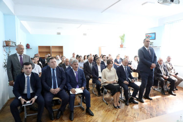 Suraxanı Rayon İcra Hakimiyyətinin başçısı Adil Əliyevin vətəndaşlarla növbəti səyyar görüşü oktyabrın 1-də Qaraçuxur qəsəbəsində yerləşən 318 saylı tam orta ümumtəhsil məktəbində keçirilib