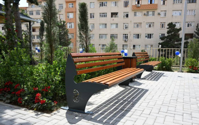 “Bizim həyət” layihəsi çərçivəsində yenilənmiş növbəti həyət sakinlərin istifadəsinə verilib