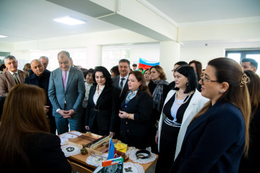 21 Fevral – Beynəlxalq Ana dili günü münasibətilə Suraxanı rayonu, 226 nömrəli tam orta məktəbdə “Ana dilim, varlığım” adlı ədəbi-bədii gecə keçirilib