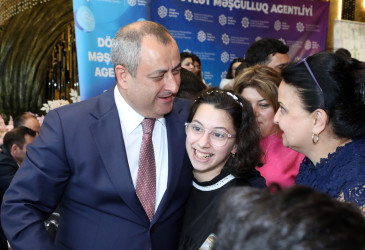 Qurban bayramı və 1 İyun – Beynəlxalq Uşaqların Müdafiəsi Günü münasibətilə xüsusi qayğıya ehtiyacı olan uşaqlar üçün xeyriyyə tədbiri keçirilib