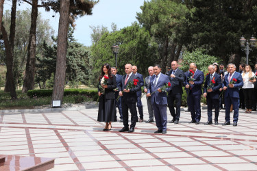 Suraxanıda Dövlət Qulluqçularının Peşə Bayramı qeyd edilib