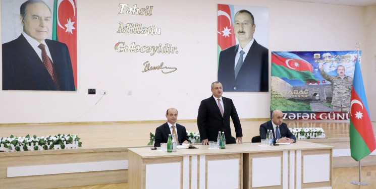 Suraxanı Rayon İcra Hakimiyyətinin başçısı Adil Əliyevin vətəndaşlarla növbəti səyyar görüşü oktyabrın 7-də Əmircan qəsəbəsində yerləşən 154 №-li tam orta ümumtəhsil məktəbində təşkil olunub