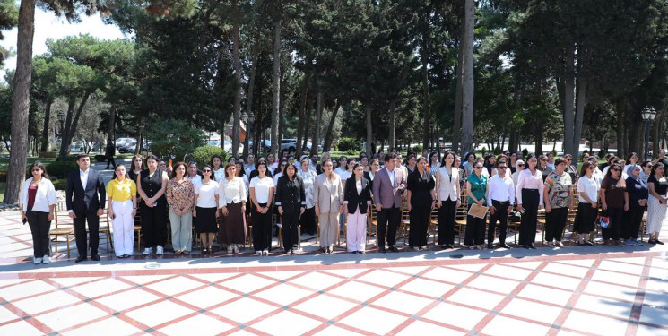 Suraxanı Rayon İcra Hakimiyyətinin və “Qeyd-Sosial Maarifləndirmə” İctimai Birliyinin birgə təşkilatçılığı ilə 20 Sentyabr – Dövlət Suverenliyi Gününə və 18 sentyabr - Milli Musiqi Gününə həsr olunmuş konsert proqramı keçirilib
