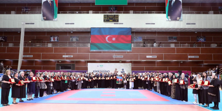 Suraxanıda yeniyetmələr arasında Vətən Müharibəsinin 6-cı ildönümünə və şəhidlərimizin əziz xatirəsinə həsr olunmuş kikboksinq turniri keçirilib