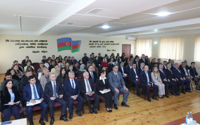Suraxanı Rayon İcra Hakimiyyətinin başçısı Adil Əliyevin vətəndaşlarla növbəti səyyar görüşü mayın 6-da Qaraçuxur qəsəbəsi, Yeni Günəşli yaşayış sahəsində yerləşən 290 saylı tam orta ümumtəhsil məktəbində keçirilib.