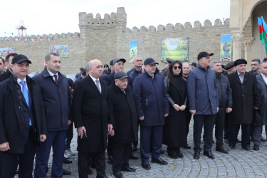 Baharın gəlişinin carçısı olan Novruz bayramı Suraxanı rayonunda böyük izdihamla qeyd olunub. Martın 17-də “Atəşgah məbədi” Dövlət Tarix-Memarlıq Qoruğunda Suraxanı Rayon İcra Hakimiyyətinin təşkilatçılığı ilə “Şəhərsalma və Memarlıq İli” çərçivəsində “Baharın memarlıq izi” adlı Novruz Festivalı keçirilib