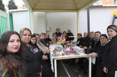 Qeyd edək ki, aprelin 25-də Suraxanı Rayon İcra Hakimiyyətinin təşkilatçılığı ilə Hövsan qəsəbəsi, Rüfət Abdullayev küçəsi məhəllə 14/15 ünvanda yeni təmir olunmuş məhəllənin açılışı olub