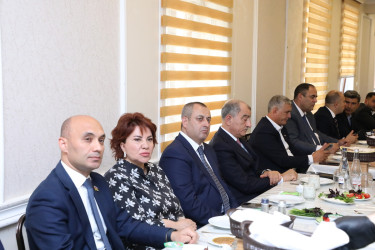 Fatimeyi-Zəhra məscidində 27 sentyabr – Anım günü ilə əlaqədar ehsan süfrəsi açılıb