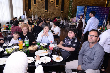 Qurban bayramı və 1 İyun – Beynəlxalq Uşaqların Müdafiəsi Günü münasibətilə xüsusi qayğıya ehtiyacı olan uşaqlar üçün xeyriyyə tədbiri keçirilib