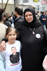 Qeyd edək ki, aprelin 25-də Suraxanı Rayon İcra Hakimiyyətinin təşkilatçılığı ilə Hövsan qəsəbəsi, Rüfət Abdullayev küçəsi məhəllə 14/15 ünvanda yeni təmir olunmuş məhəllənin açılışı olub