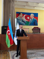 Suraxanıda “İnsan Hüquqları Aylığı” çərçivəsində “Rəqəmsal mühitdə uşaqların təhlükəsizliyi” mövzusunda tədbir keçirilib