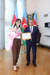 İyunun 17-də Suraxanı Rayon İcra Hakimiyyətinin təşkilatçılığı ilə 17 İyun – Tibb İşçilərinin Peşə Bayramı Günü münasibətilə tədbir keçirilib.