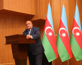 Suraxanı Rayon İcra Hakimiyyətinin təşkilatçılığı ilə 27 sentyabr Anım Günü münasibətilə tədbir keçirilib