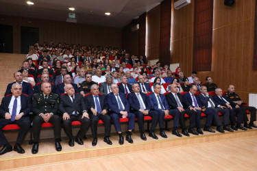 İyunun 13-də Suraxanı Rayon İcra Hakimiyyətində 15 İyun – Milli Qurtuluş Günü münasibətilə tədbir keçirilib