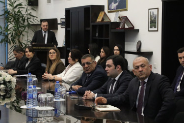 Fevralın 24-də Suraxanı Rayon İcra Hakimiyyətində “Dövlət qulluğunda korrupsiyaya qarşı mübarizə və etik davranış qaydalarının praktiki tətbiqi məsələləri” mövzusunda təlim təşkil olunub