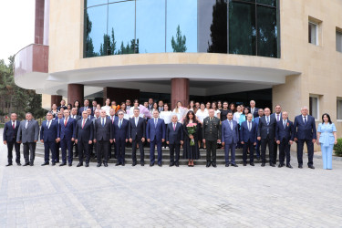 Suraxanıda Dövlət Qulluqçularının Peşə Bayramı qeyd edilib