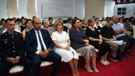 Suraxanı rayonunda “Cəmiyyətin və Medianın İnkişafı” İctimai Birliyinin icra etdiyi “Erkən nikah və fəsadları: maarifləndirici tədbirlər silsiləsi” adlı layihə çərçivəsində konfarns  keçirilib