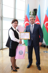 Konstitusiya və Suverenlik İli: Müəllimlərin missiyası və rolu” adlı tədbir keçirildi