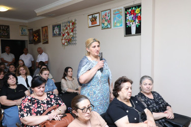 Suraxanı Rayon İcra Hakimiyyətinin başçısı Adil Əliyevin vətəndaşlarla növbəti səyyar görüşü iyulun 1-də Qaraçuxur qəsəbəsində yerləşən 104 saylı tam orta ümumtəhsil məktəbində keçirilib