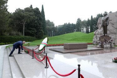 Suraxanıda Zərifə xanım Əliyevanın xatirəsi anılıb