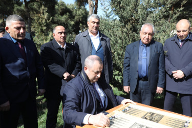 “Şəhərsalma və Memarlıq İli”  çərçivəsində Suraxanı rayonu, Əmircan qəsəbəsində salınan yeni park martın 19-da bayramlar ərəfəsində sakinlərin istifadəsinə verilib