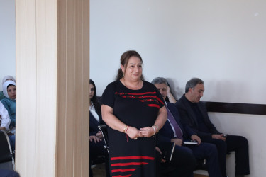 Oktyabrın 15-də Suraxanı Rayon İcra Hakimiyyətinin başçısı Adil Əliyev  A.Muradov adına 84 №-li tam orta məktəbdə Əmircan qəsəbə sakinləri ilə görüşüb