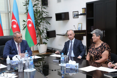 İyulun 6-da Suraxanı Rayon İcra Hakimiyyətinin başçısı Adil Əliyev Rayon İcra Hakimiyyətində növbəti vətəndaş qəbulu keçirib.