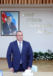 Suraxanı Rayon İcra Hakimiyyətinin başçısı Adil Əliyevin vətəndaşlarla növbəti səyyar görüşü mayın 20-də Yeni Suraxanı qəsəbəsində yerləşən 101 saylı tam orta ümumtəhsil məktəbində keçirilib