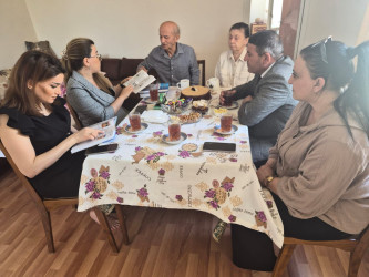 15 May – “Beynəlxalq Ailə Günü” münasibətilə Suraxanı rayonunda nümunəvi ailələr ziyarət olunub