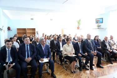 Suraxanı Rayon İcra Hakimiyyətinin başçısı Adil Əliyevin vətəndaşlarla növbəti səyyar görüşü oktyabrın 1-də Qaraçuxur qəsəbəsində yerləşən 318 saylı tam orta ümumtəhsil məktəbində keçirilib