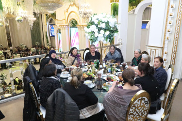 Suraxanıda  iftar süfrəsi təşkil olunub