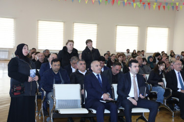 Suraxanı Rayon İcra Hakimiyyətinin başçısı Adil Əliyevin sakinlərlə növbəti səyyar görüşü Əmircan qəsəbəsində baş tutub