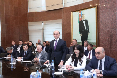 Aprelin 20-də Suraxanı Rayon İcra Hakimiyyətinin başçısı Adil Əliyev Rayon İcra Hakimiyyətində növbəti vətəndaş qəbulu keçirib