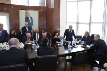 Dekabrın 29-da Suraxanı Rayon İcra Hakimiyyətinin başçısı Adil Əliyev Rayon İcra Hakimiyyətində növbəti vətəndaş qəbulu keçirib.